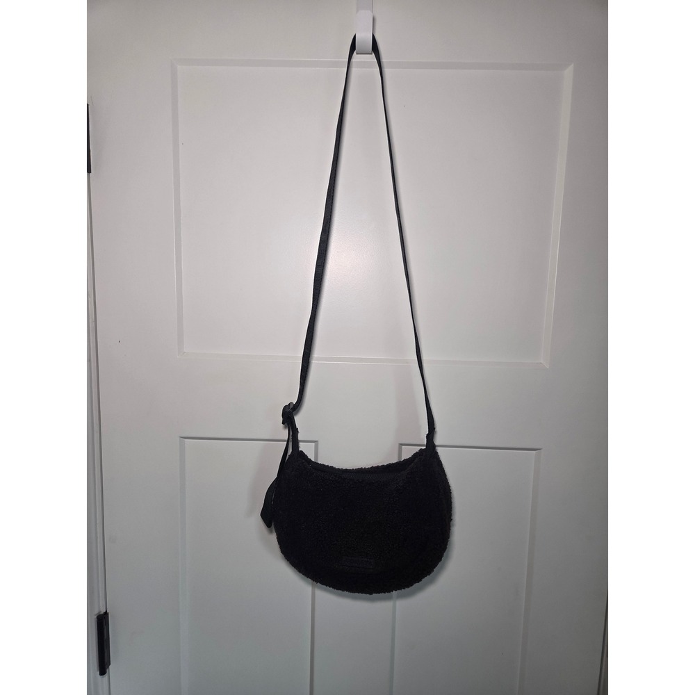 Athleta All About Crossbody Bag Black Sherpa Fleece Crescent Zip Small Bag